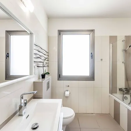 Limni Villa Mavroli